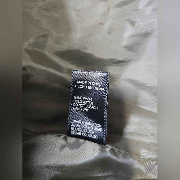 Women's Army Green Hooded Button Up Jacket, Size Large - Picture 12 of 12